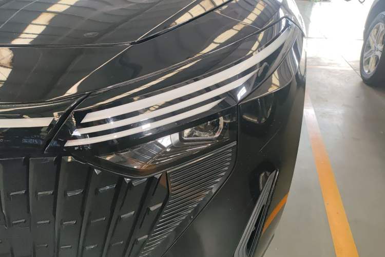 Used Venucia V DD-i 2023 110 km iE Version