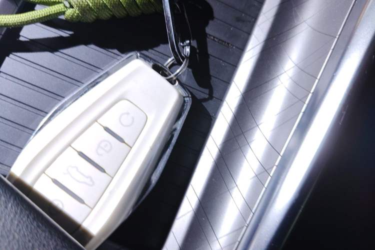 Used Geely Auto Preface 2021 2.0TD Luxury Version Vehicle Key