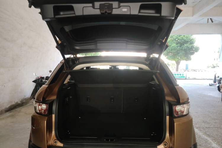 Used Land Rover Range Evoque 2014 2.0T 5-Door Luxury Edition