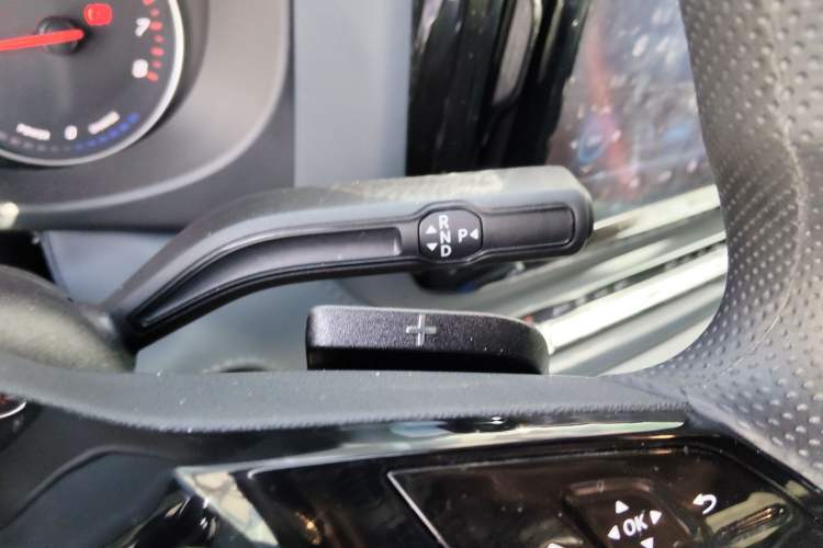 Used Mercedes-Benz Vito 2024 2.0T Elite Version 8 Seats