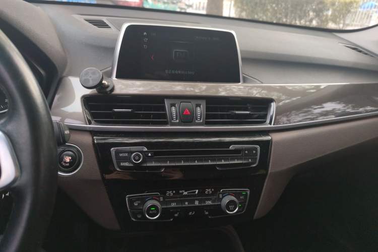 Used BMW X1 2018 xDrive20Li Luxury Edition