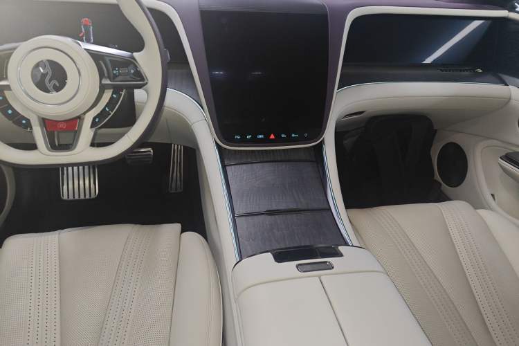 Used Yangwang U7 2025 EV Four-Seat Flagship Edition