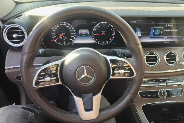 Used Mercedes-Benz E-Class 2019 E 300 L Luxury Model

