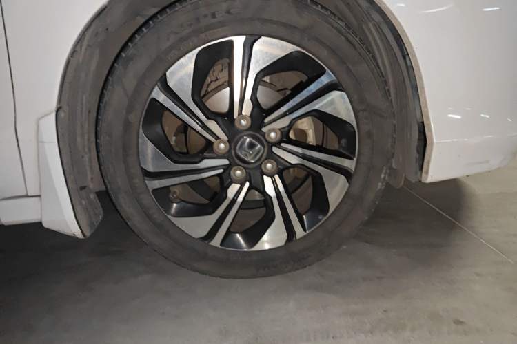 Used Honda Crider 2017 1.8L CVT Luxury Special Edition