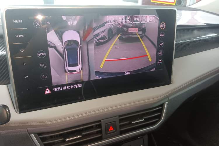 Used Volkswagen Tayron 2023 330TSI Two-Wheel-Drive Luxury Plus Advanced Version
