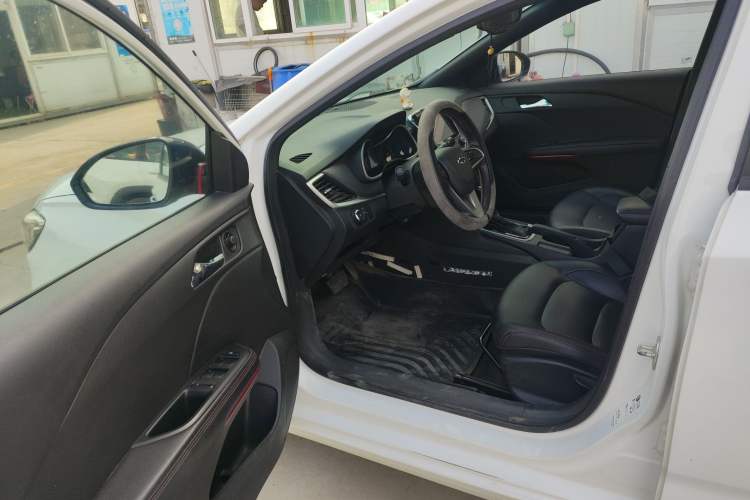 Used Chevrolet Monza 2019 RS 330T Automatic Comfort Edition China VI Standard