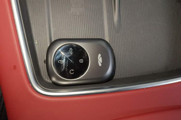 Used Chery Fulwin A9L 2025 Model, Guanghui Four-Wheel Drive Peak Edition
