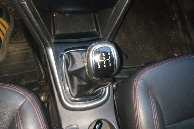 Used Chery Tiggo 3 2015 1.6L Manual Zhishang Commemorative Edition
