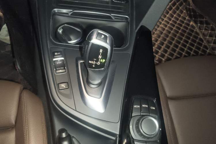 Used BMW 3 Series 2018 320Li Fashion Model
