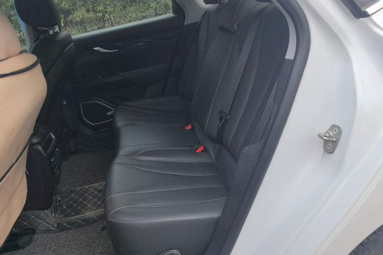 Used Geely Auto Emgrand GT 2021 1.8T Flagship Edition