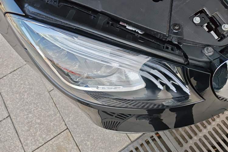 Used Mercedes-Benz Maybach S-Class 2016 S 400 4MATIC Right Front Headlight