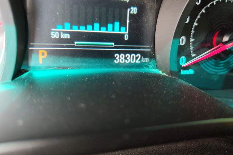 Used Chevrolet Monza 2020 Light Hybrid Redline 320T Dual-Clutch Thrilling Edition