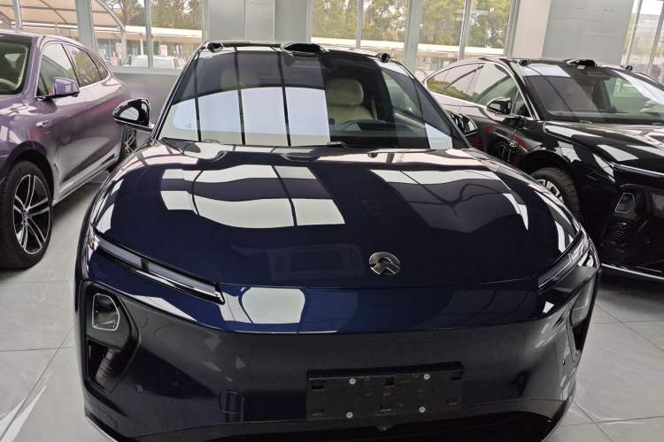 Used Nio ET9 2025 100kWh Signature Edition
