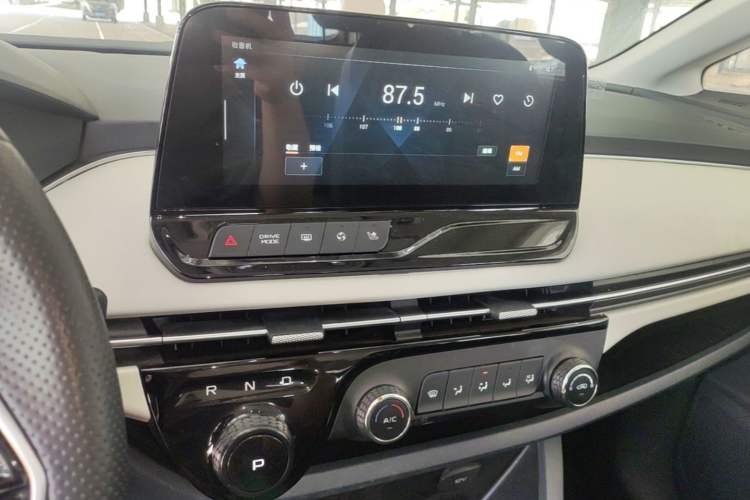 Used Bestune NAT 2023 PRO Comfort Travel Edition 425km