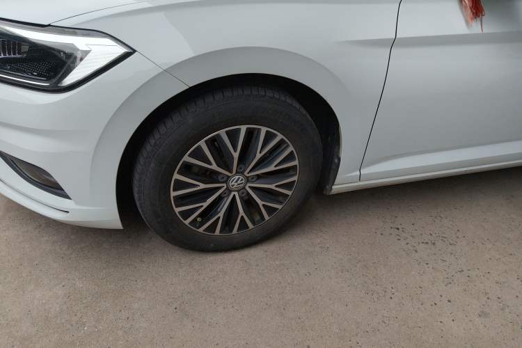 Used Volkswagen Sagitar 2019 200TSI Manual Comfort Version China VI Standard