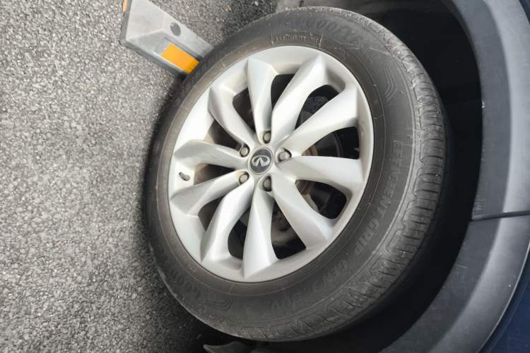 Used Infiniti QX50 2018 2.0T Two-Wheel Drive Fashion Edition