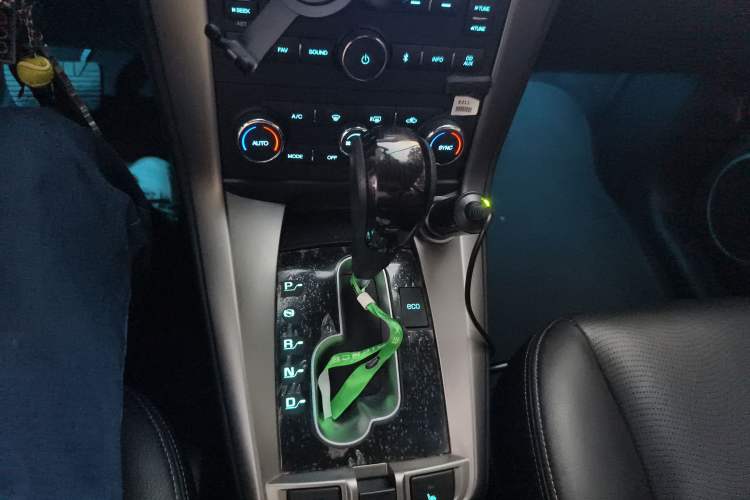 Used Chevrolet Captiva 2014 2.4L 4x4 Flagship Edition 7 Seats