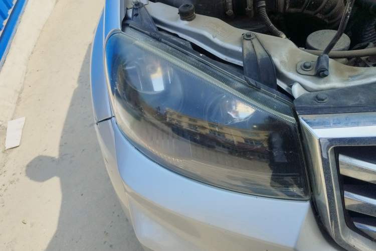 Used Great Wall Wingle 5 2017 2.0T European-Style Diesel Two-Wheel Drive Navigation Version Big Double-Cab GW4D20B