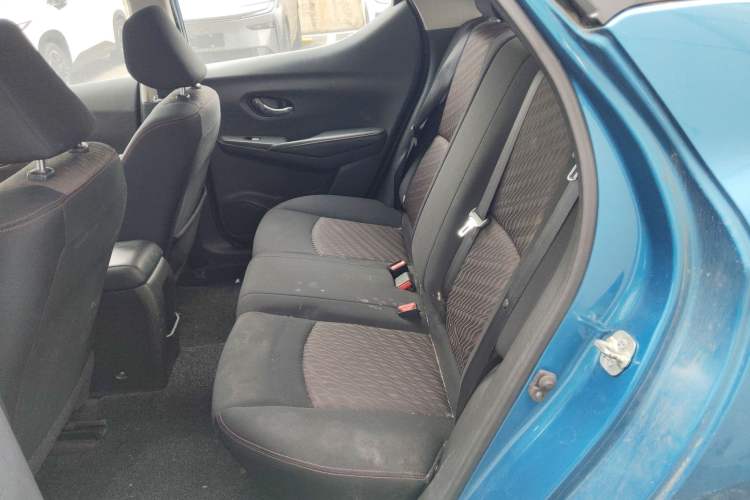 Used Nissan Lannia 2016 1.6L CVT Smart Cool Edition Left Rear Seat