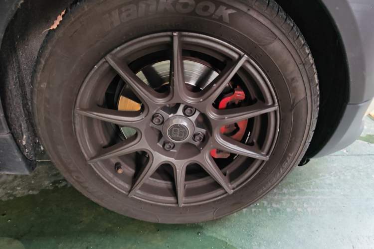 Used MINI 2011 1.6L ONE
