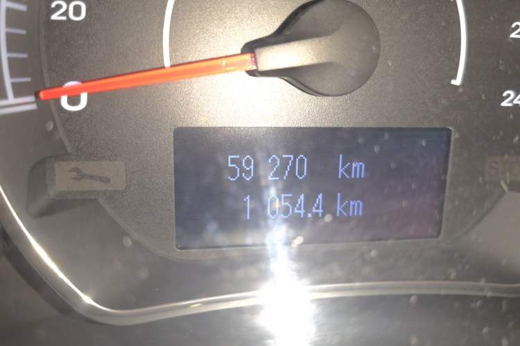 Used Renault Koleos 2012 2.5L 4x4 Comfort Edition with Navigation
