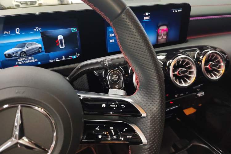 Used Mercedes-Benz A-Class 2023 A 200 L Fashion Model Gear Lever