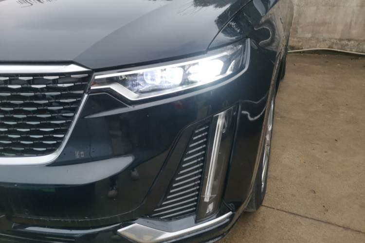 Used Cadillac XT6 2022 2.0T Six-Seater Four-Wheel Drive Luxury 120th Anniversary Limited Edition
