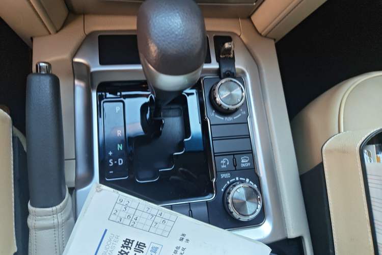 Used Toyota Land Cruiser 