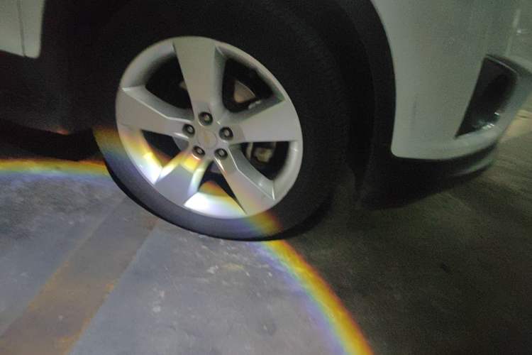 Used Chevrolet Trax 2014 1.4T Manual Two-Wheel Drive Comfort Model Right Front Wheel Hub