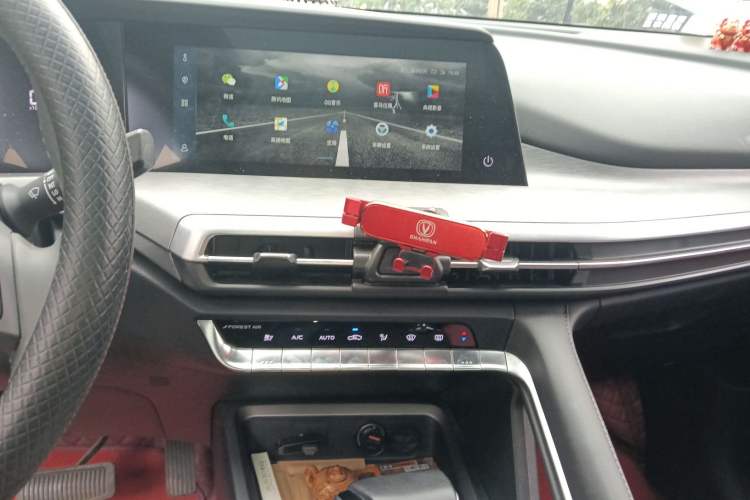 Used CHANGAN CS35PLUS 2021 Revised Version Blue Whale NE 1.4T DCT Prestige Edition
