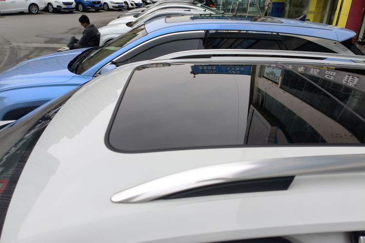 Used Volkswagen Tayron 2019 330TSI Two-Wheel Drive Luxury Model China VI Standard