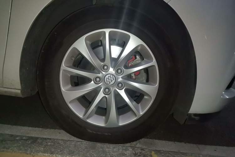 Used Buick GL8 2018 ES 28T Comfort Model China VI Standard
