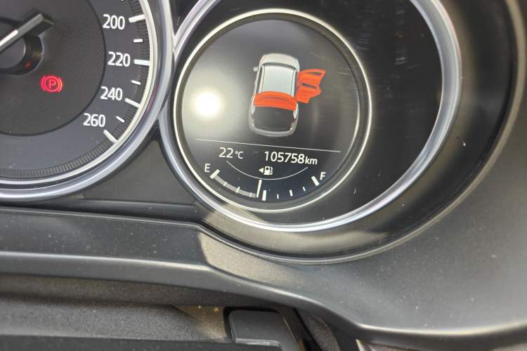 Used Mazda CX-5 2020 2.5L Automatic Two-Wheel Drive Smart Version Odometer Close Up