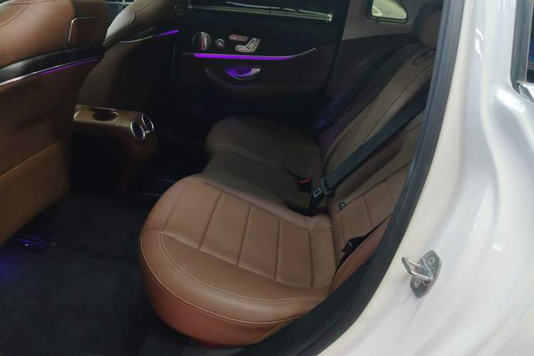 Used Mercedes-Benz E-Class 2019 Restyled E 300 L Sport Luxury Edition
