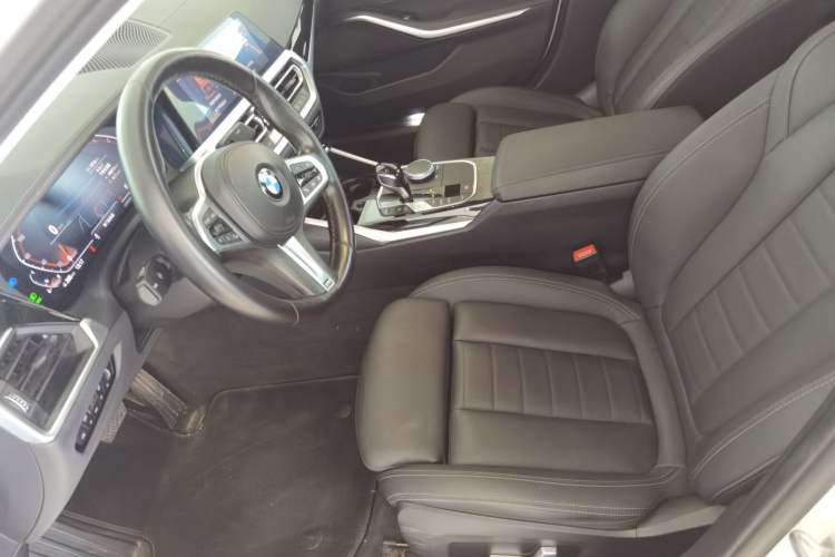 Used BMW 3 Series 2021 320Li M Sport Package Left Front Seat