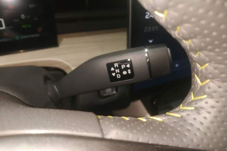 Used JETOUR Shanhai Shanhai L6 2024 1.5TD DHT ULTRA