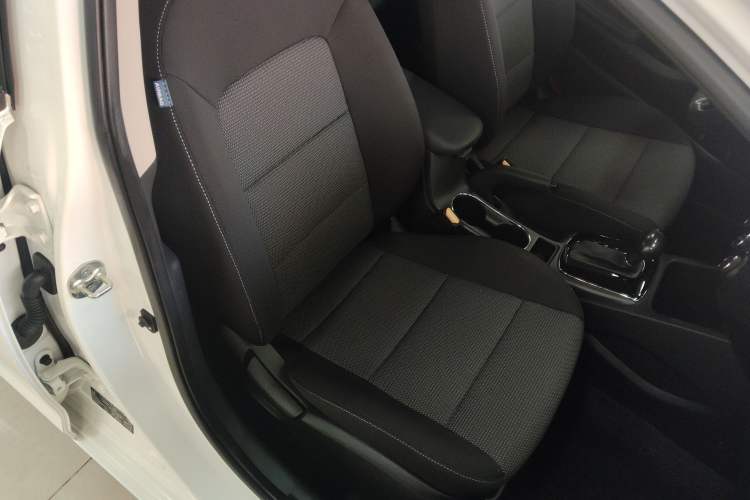 Used Kia K3 2016 1.6L Automatic with Sunroof
