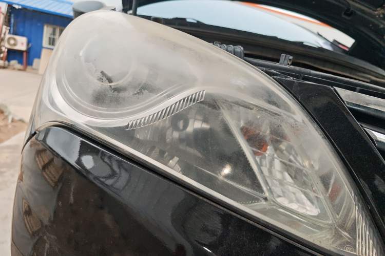 Used Hyundai Celesta 2011 1.6L Manual Comfort Edition