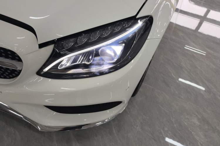 Used Mercedes-Benz C-Class 2018 C 200 L Sport Edition Left Front Headlight