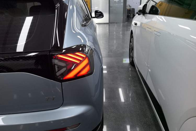 Used ARCFOX T1 2025 Model 425 PLUS