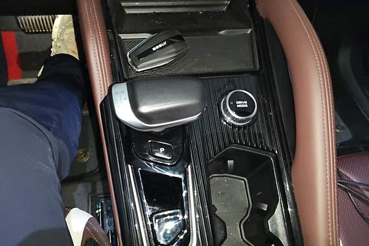 Used Geely Auto Monjaro L 2021 2.0TD DCT EVO Two-Wheel Drive Smart Luxury Version