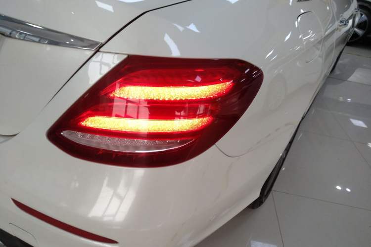 Used Mercedes-Benz E-Class 2020 E 300 L Sporty and Stylish Model