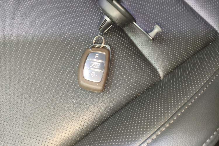 Used Hyundai Mistra 2017 1.8L Automatic Deluxe DLX Model China V Emission Standard