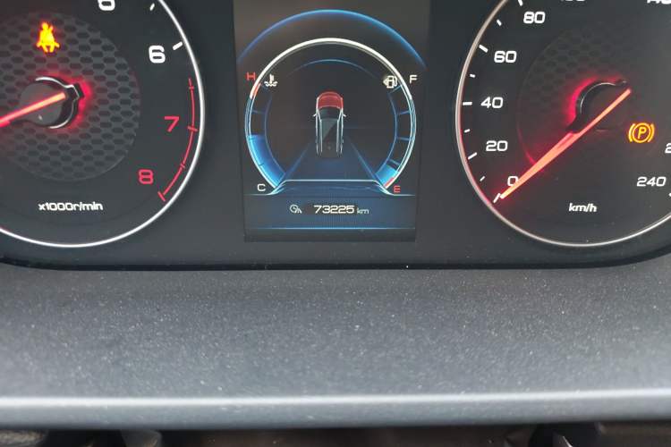 Used BYD Tang 2019 2.0T Automatic SmartConnect Prestige 5-Seater China VI Standard Odometer Close Up