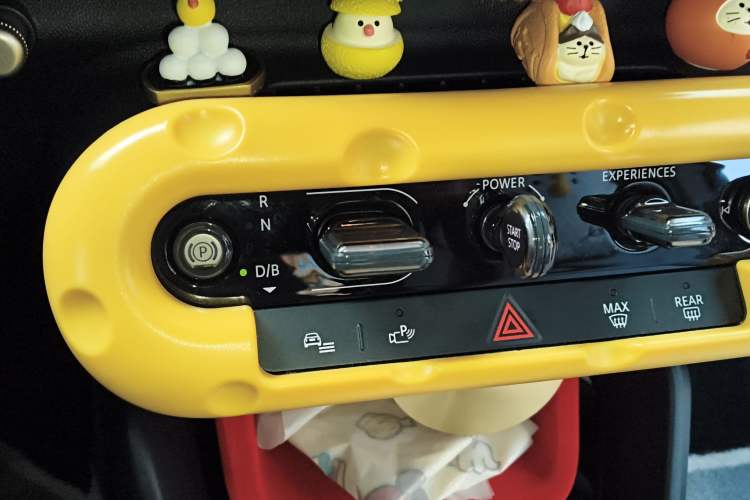 Used MINI Electric MINI COOPER 2024 452km COOPER SE Artist