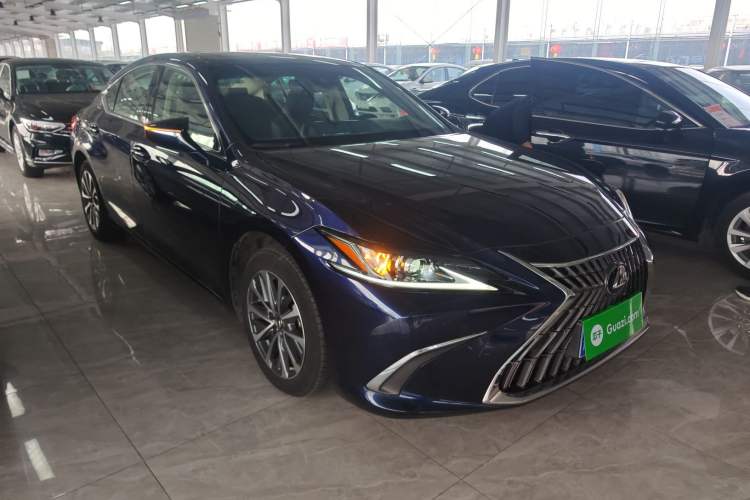 Used Lexus ES 2022 200 Excellence Edition