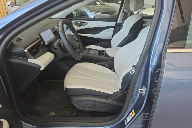 Used BYD Seal 05 DM-i 2025 DM-i Intelligent Drive 120KM Flagship Model Left Front Seat