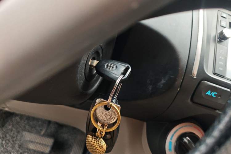 Used Everus S1 2013 1.5L Automatic Comfort Edition
