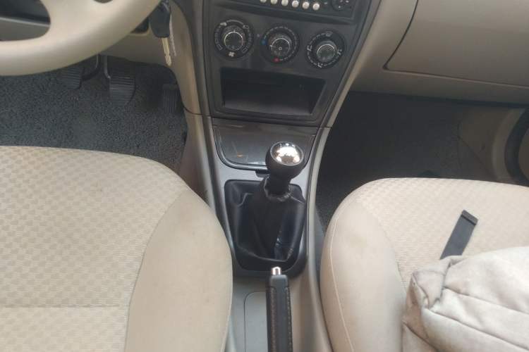 Used Citroen Elysee 2013 Sedan Classic 1.6L Manual Tech Edition
