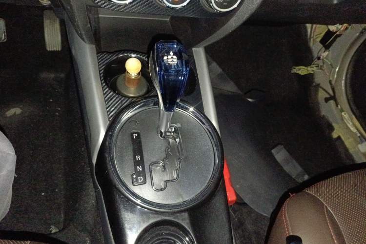 Used Mitsubishi ASX 2013 2.0L CVT Two-Wheel Drive Elite Edition